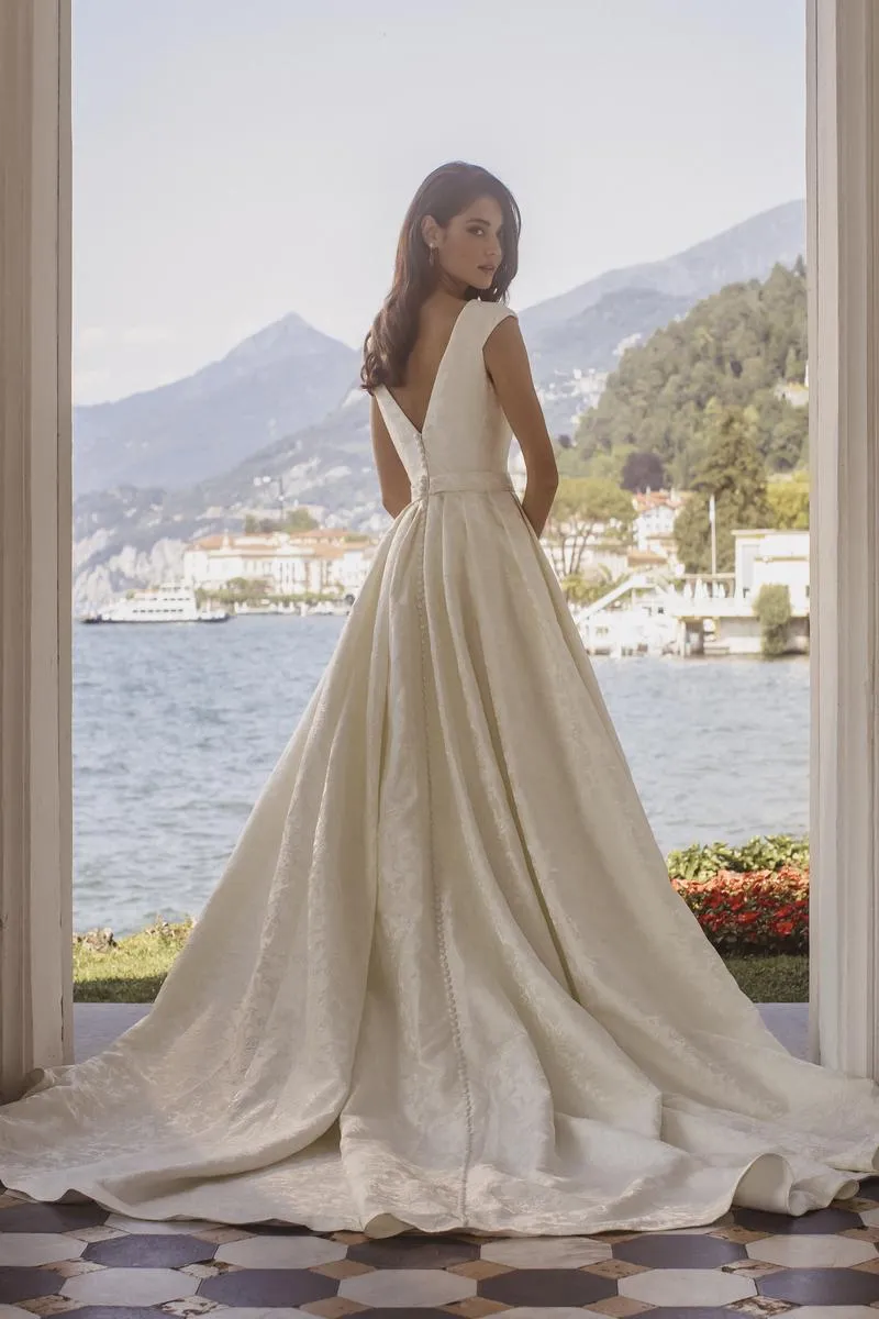 Abella by Allure Bridals "Solstice" Gown E407