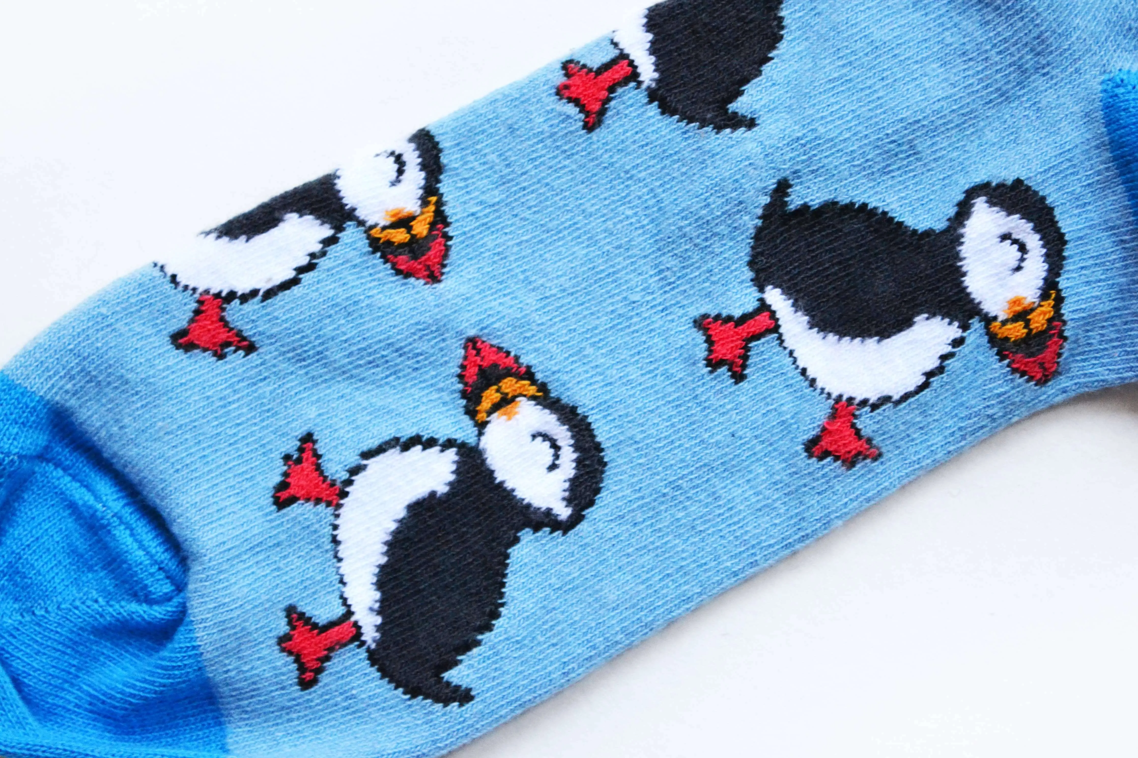 Bare Kind - Save the Puffins Bamboo Socks - Light Blue