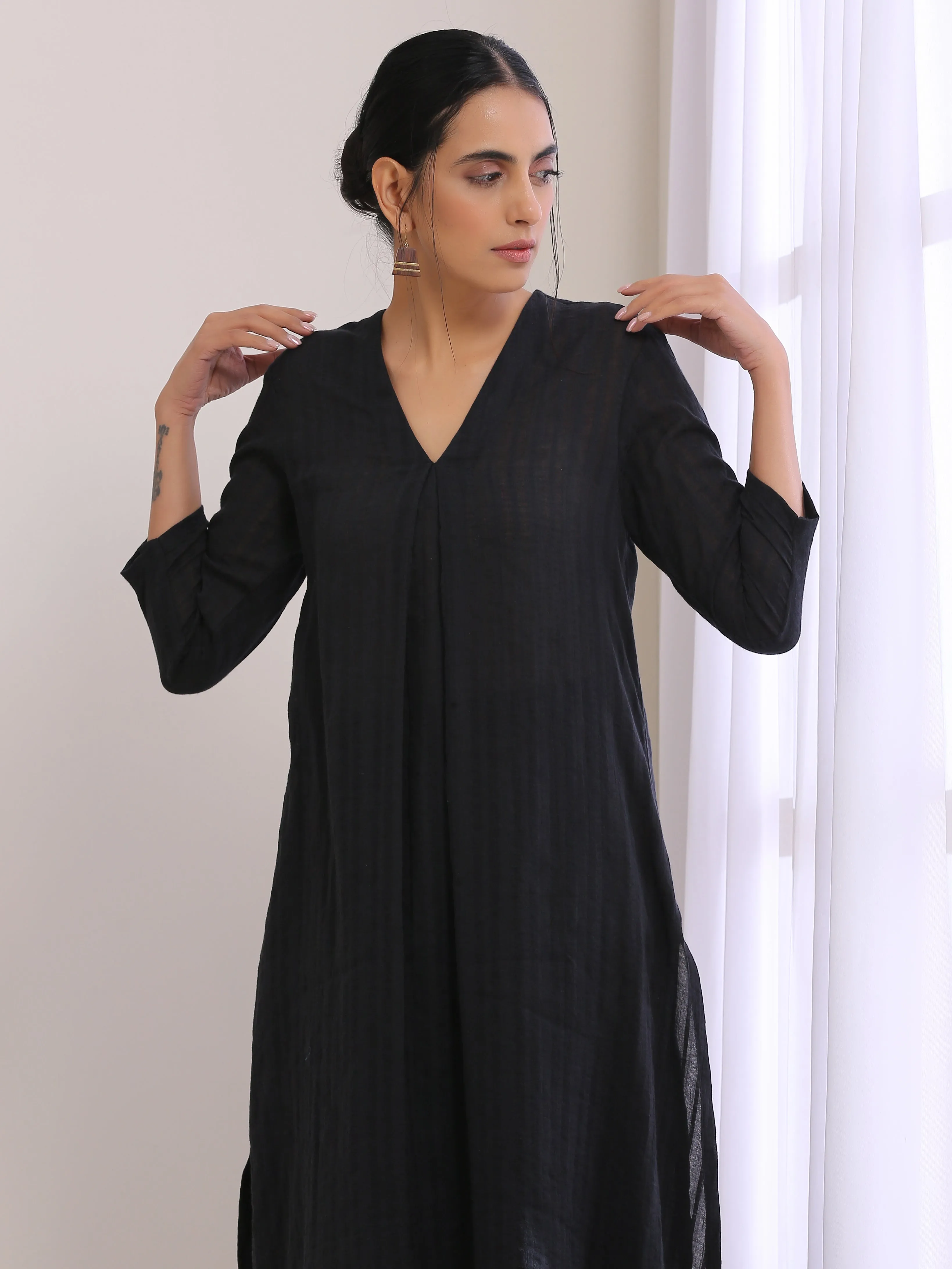 Black Dobby Neck Pleat Kurta Pant Set