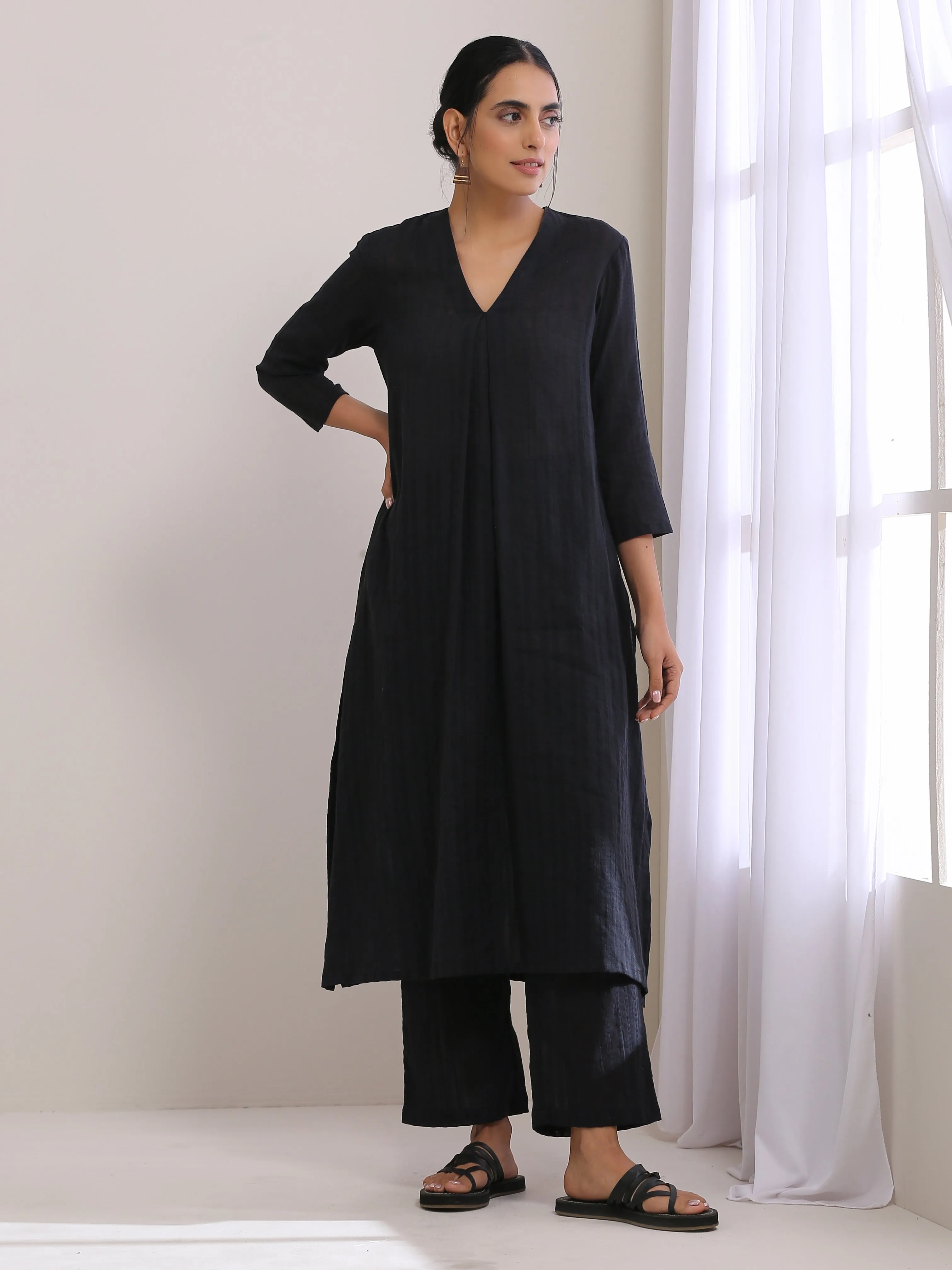 Black Dobby Neck Pleat Kurta Pant Set