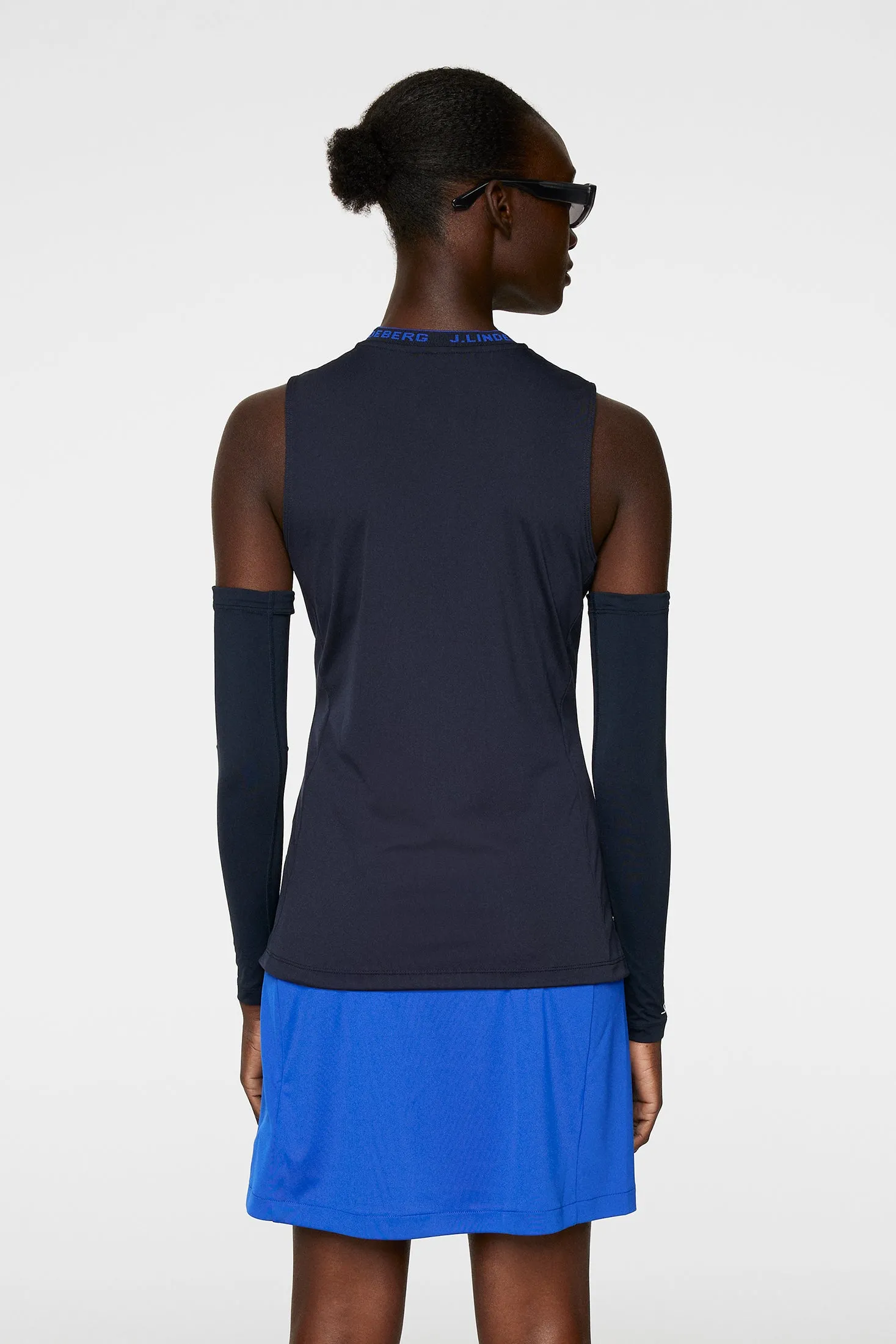 Leya Sleeveless Top / JL Navy