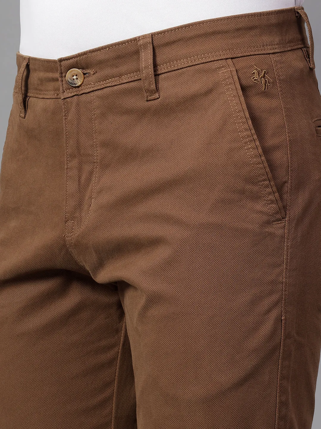 Men's Brown Self Design Non-Pleated Casual Trouser