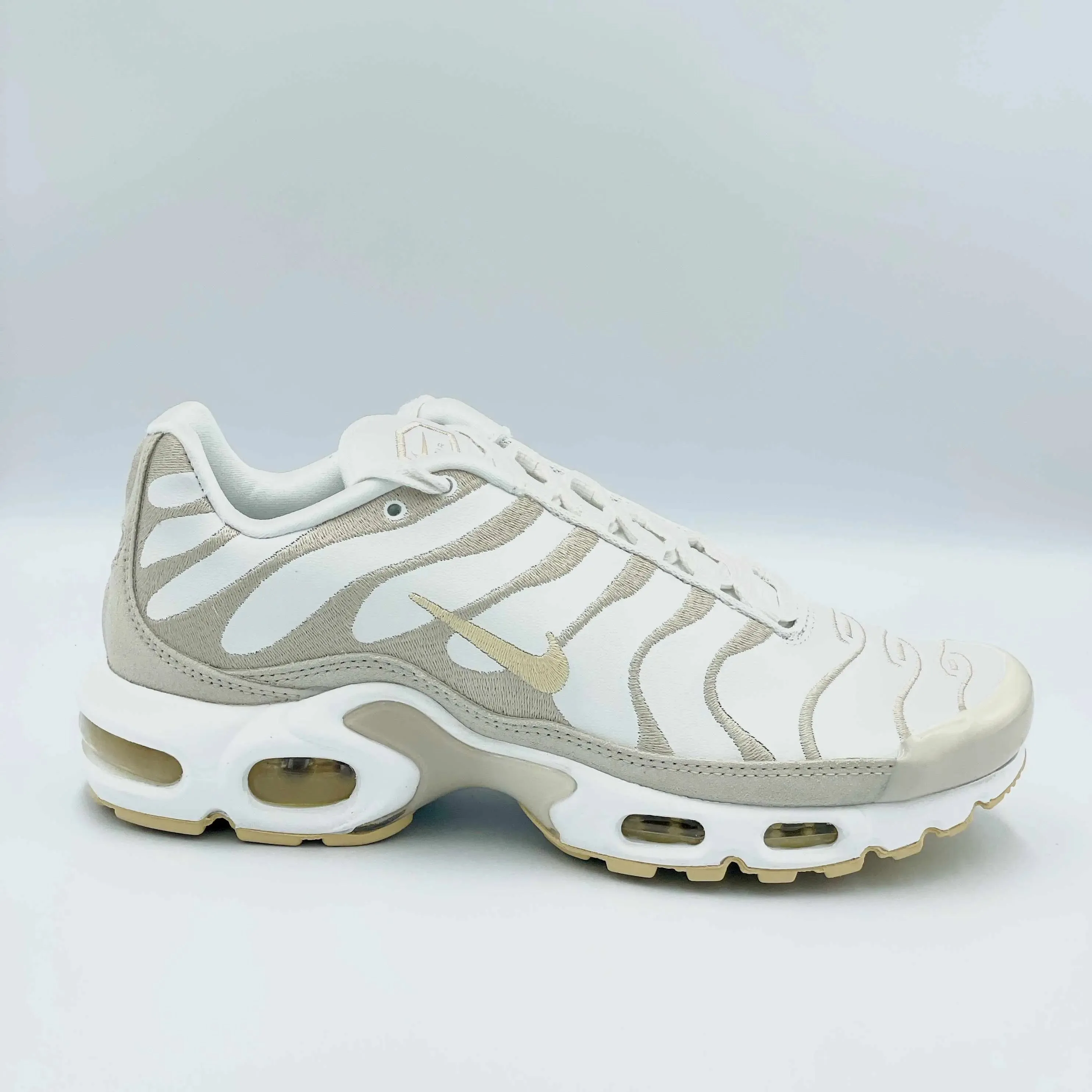 Nike TN Air Max Plus Premium Sanddrift